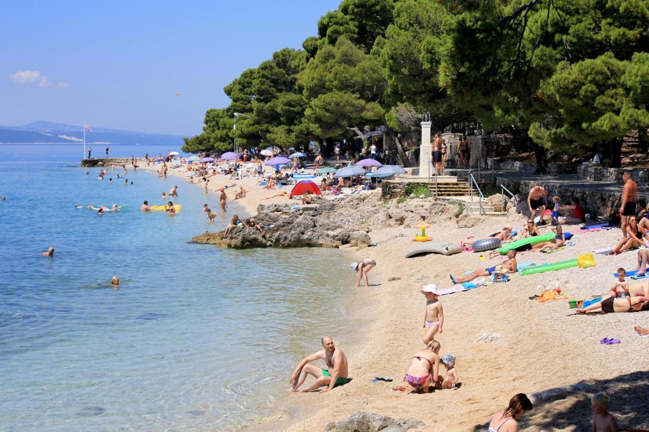 Apartments With A Parking Space Brela, Makarska - 16603 Экстерьер фото