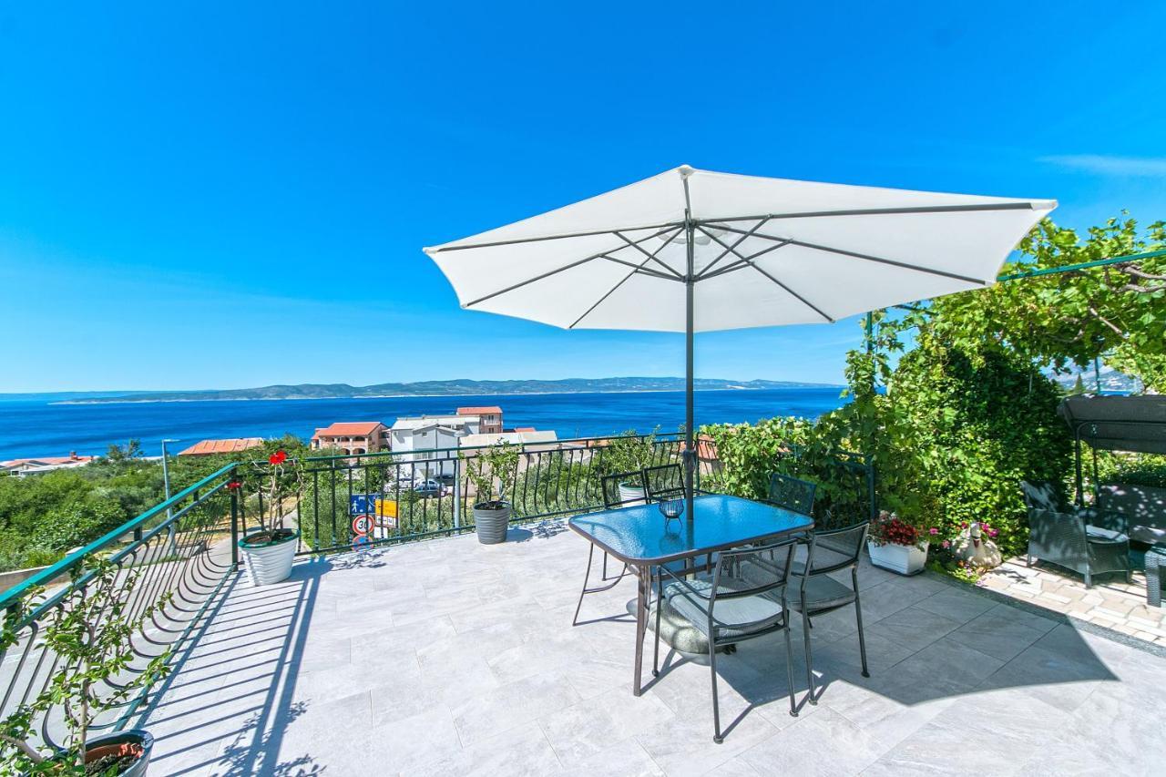 Apartments With A Parking Space Brela, Makarska - 16603 Экстерьер фото
